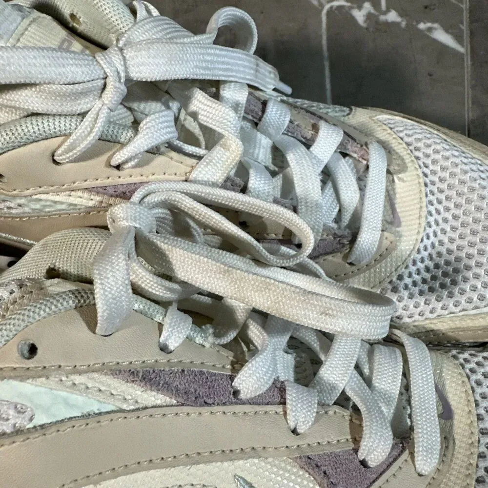 Nike these shoes